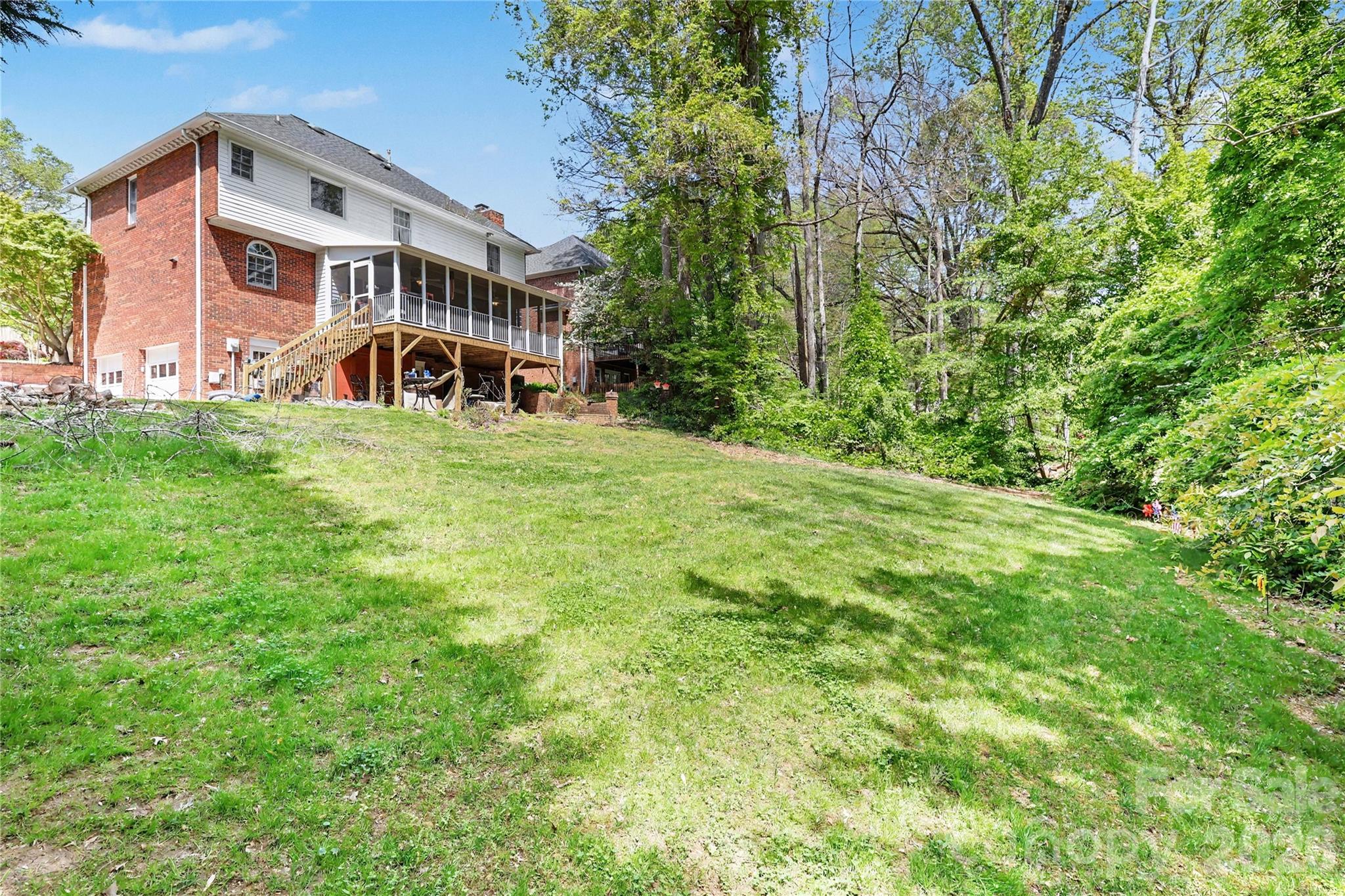 5005 Mayberry Lane — Winston Salem