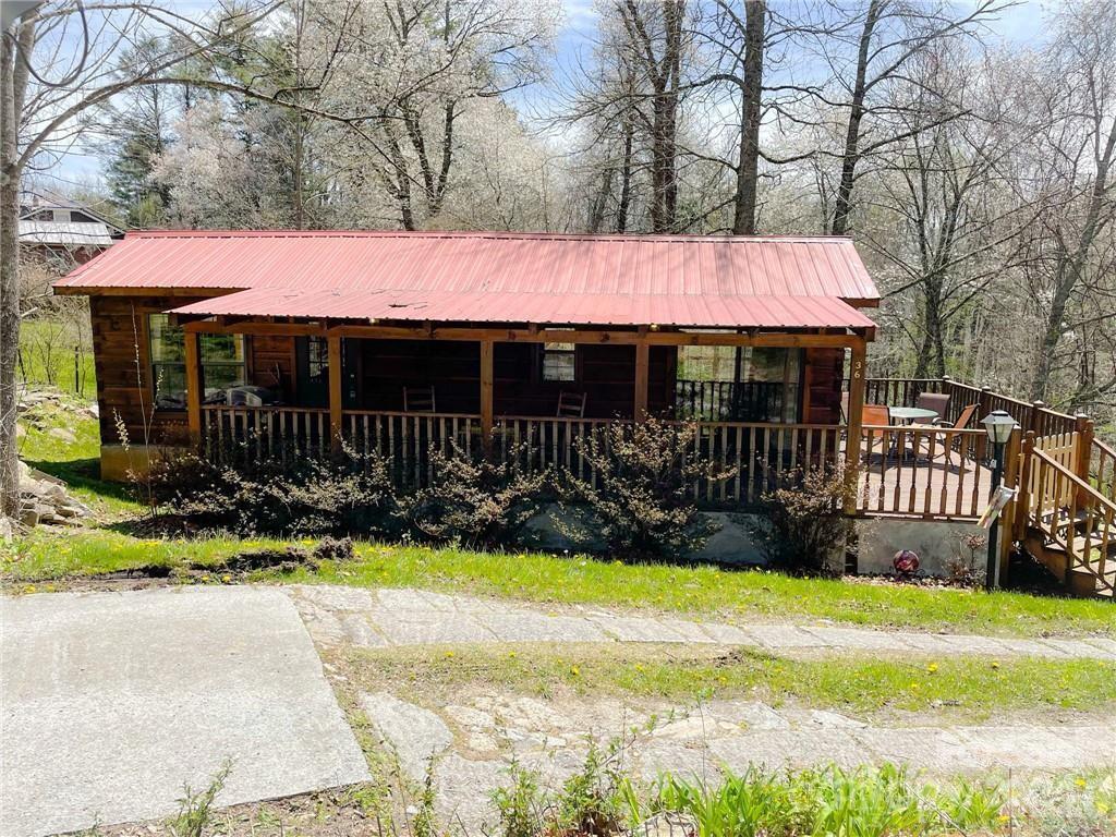 36 Luther Franklin Lane — Newland