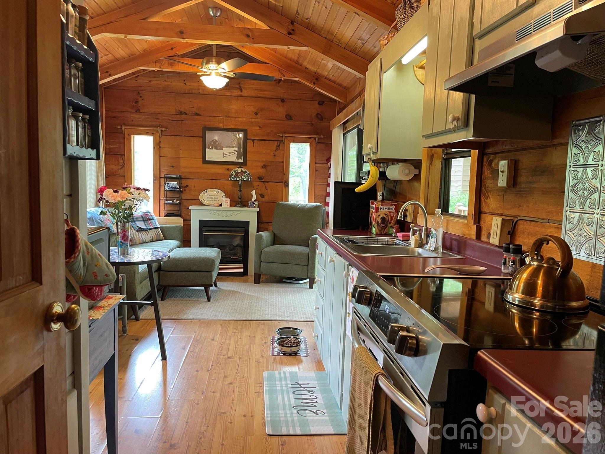 36 Luther Franklin Lane — Newland