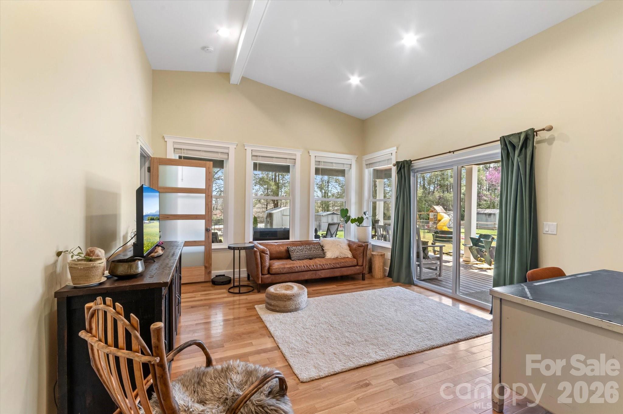 180 Fisher Road — Brevard