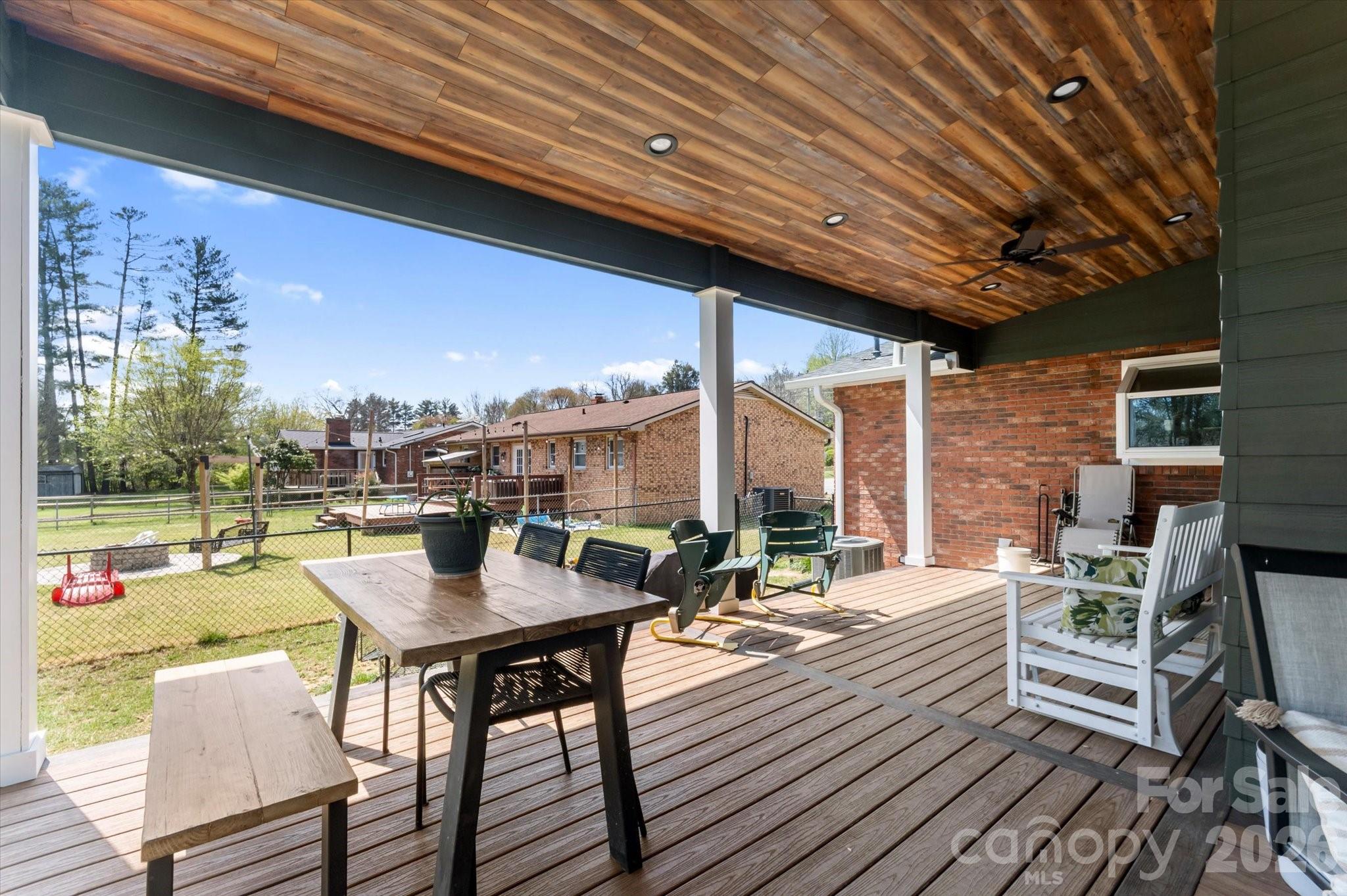 180 Fisher Road — Brevard