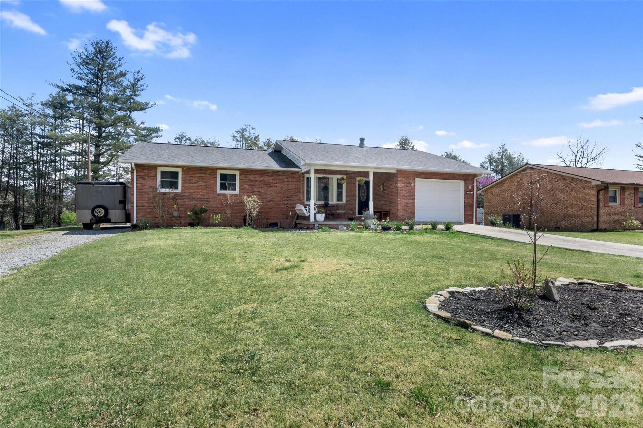 180 Fisher Road — Brevard