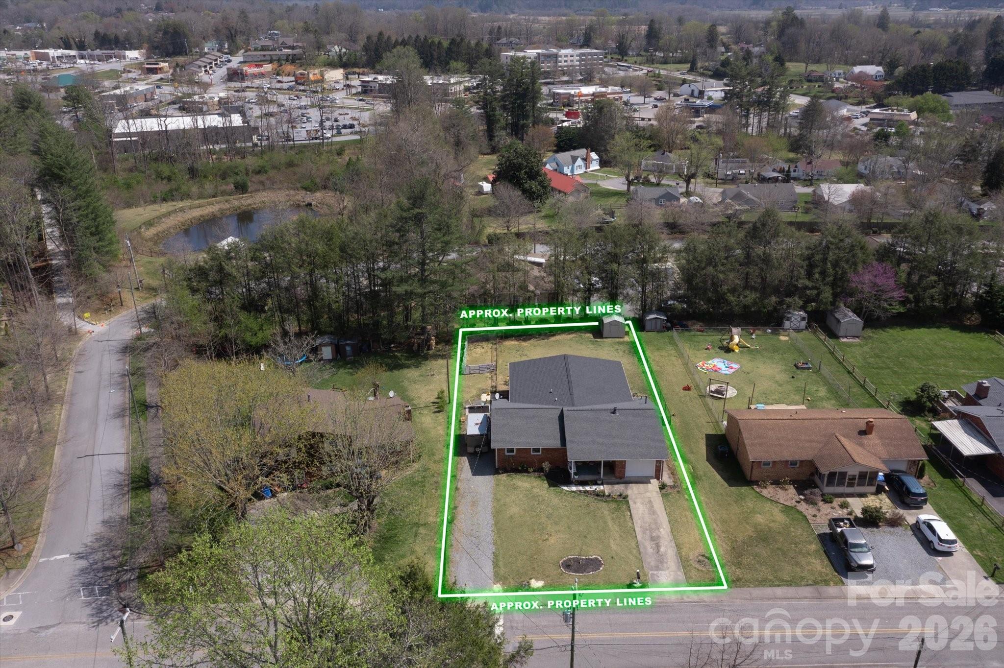 180 Fisher Road — Brevard