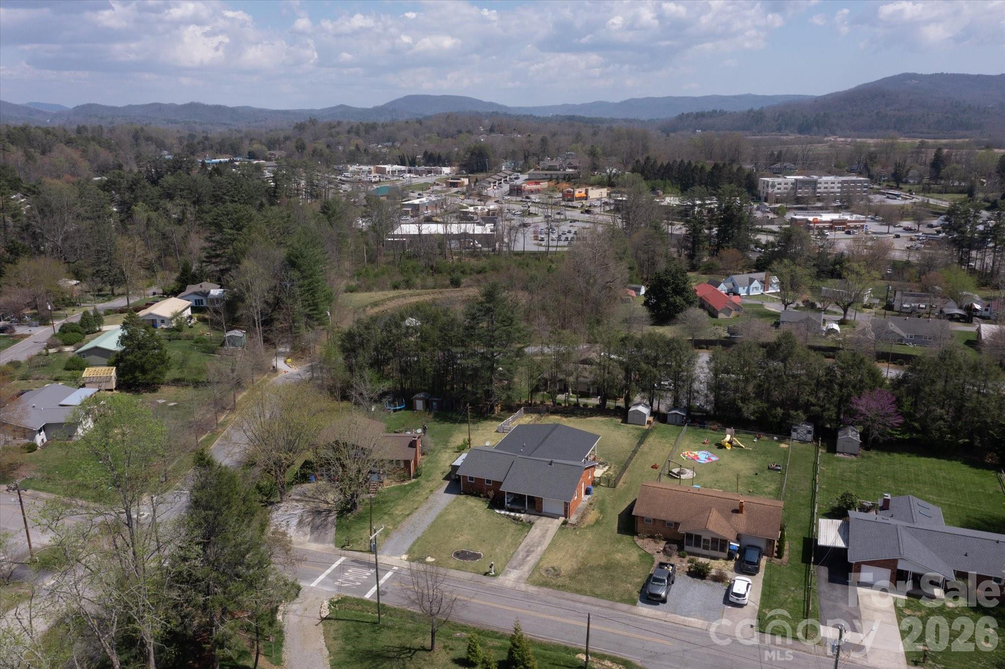 180 Fisher Road — Brevard