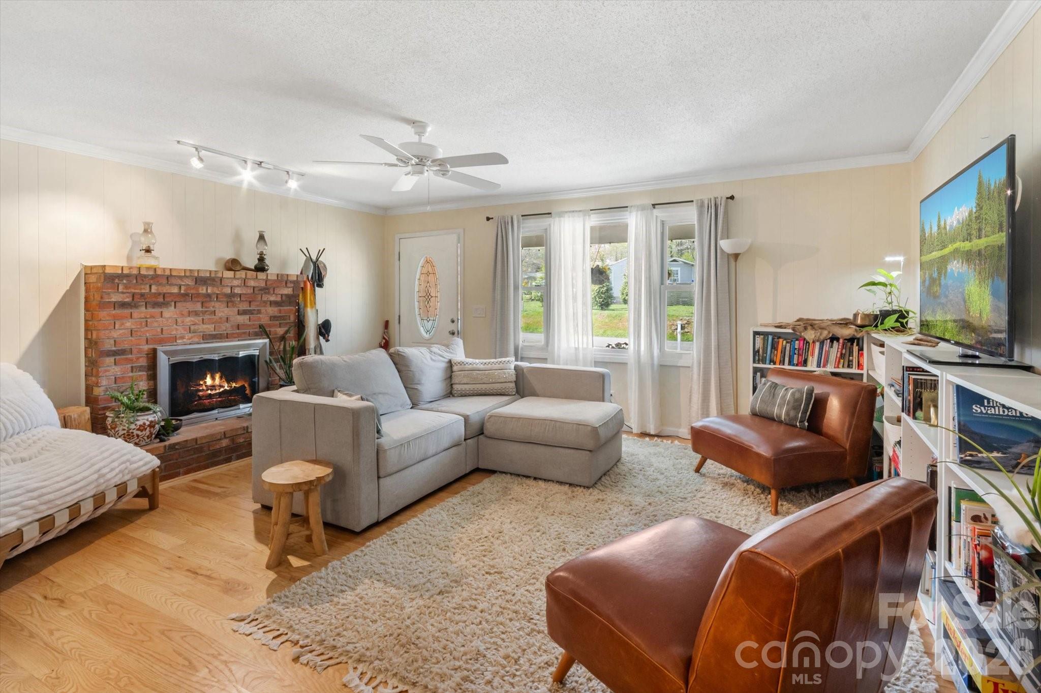 180 Fisher Road — Brevard