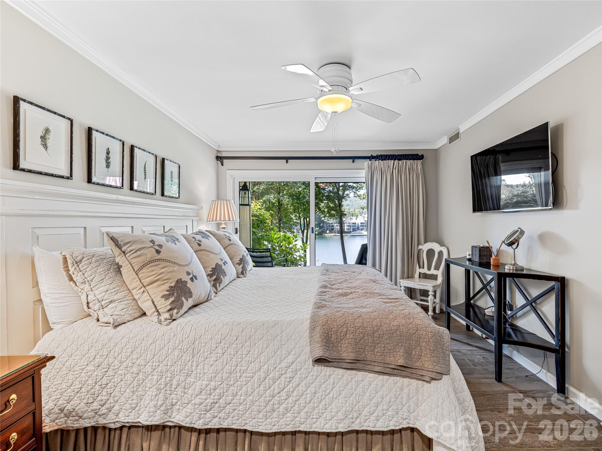 64 Toxaway Shores Drive #2 — Lake Toxaway