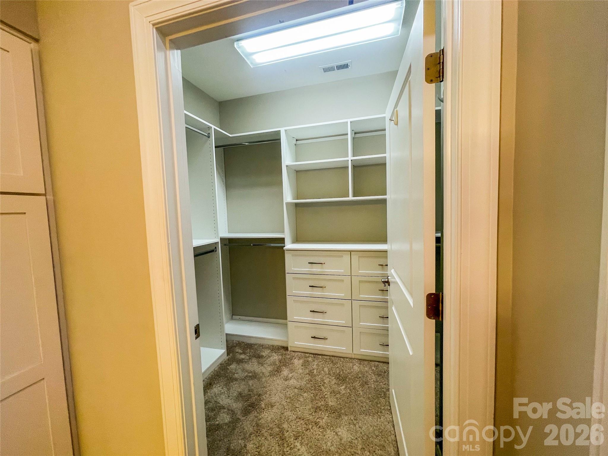 4763 Looking Glass Trail — Denver