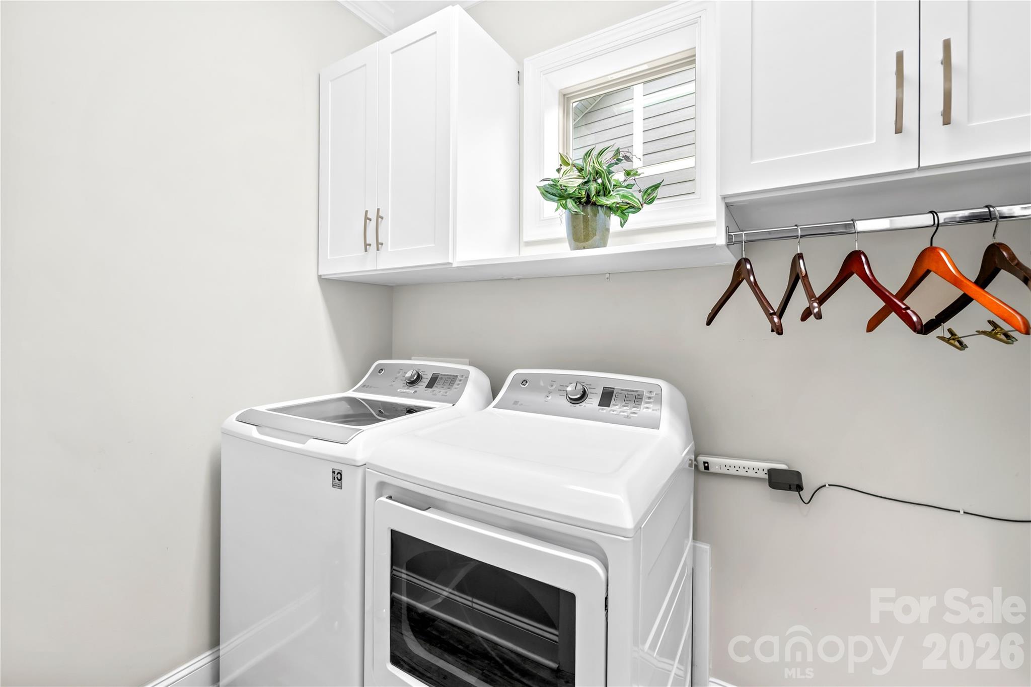 4763 Looking Glass Trail — Denver