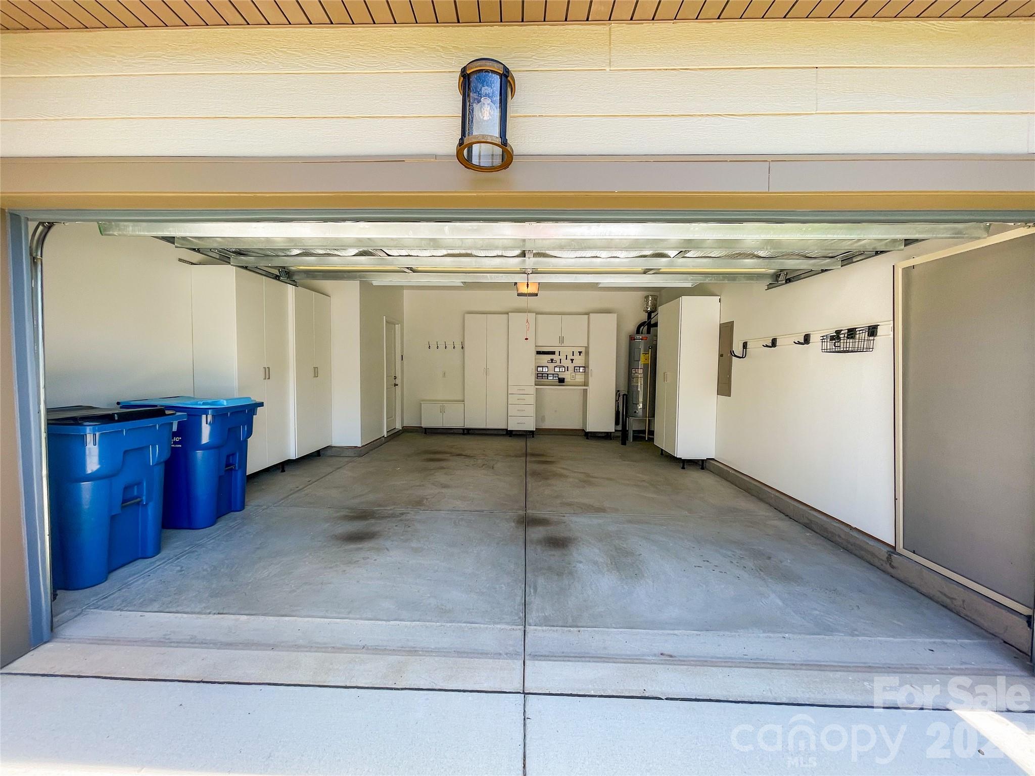 4763 Looking Glass Trail — Denver