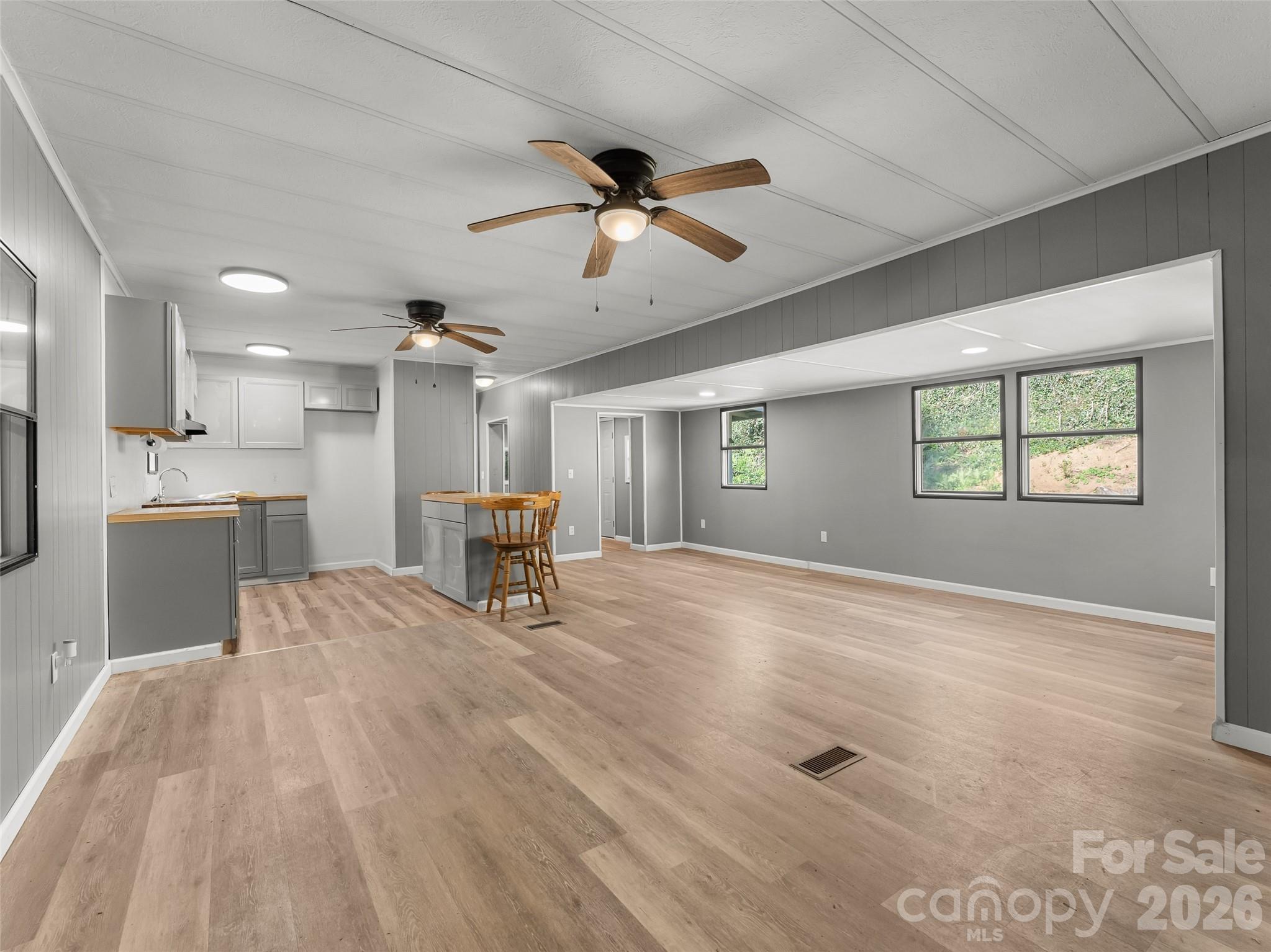 40 Morning Dove Lane — Flat Rock
