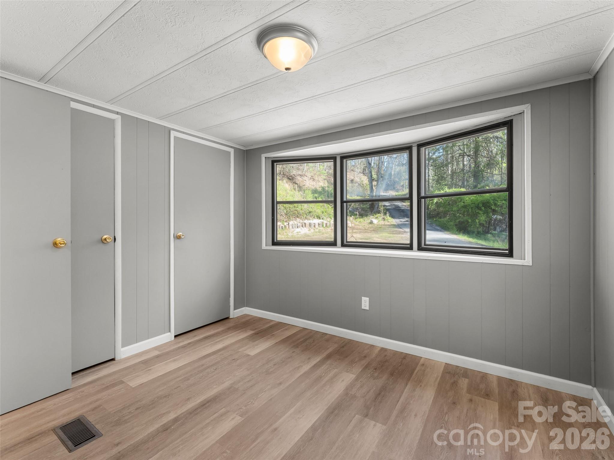 40 Morning Dove Lane — Flat Rock