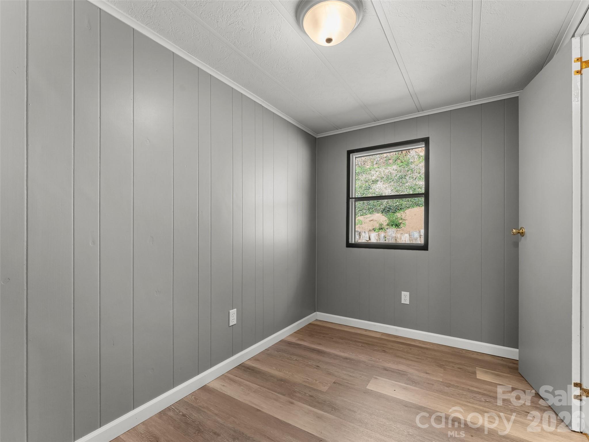 40 Morning Dove Lane — Flat Rock
