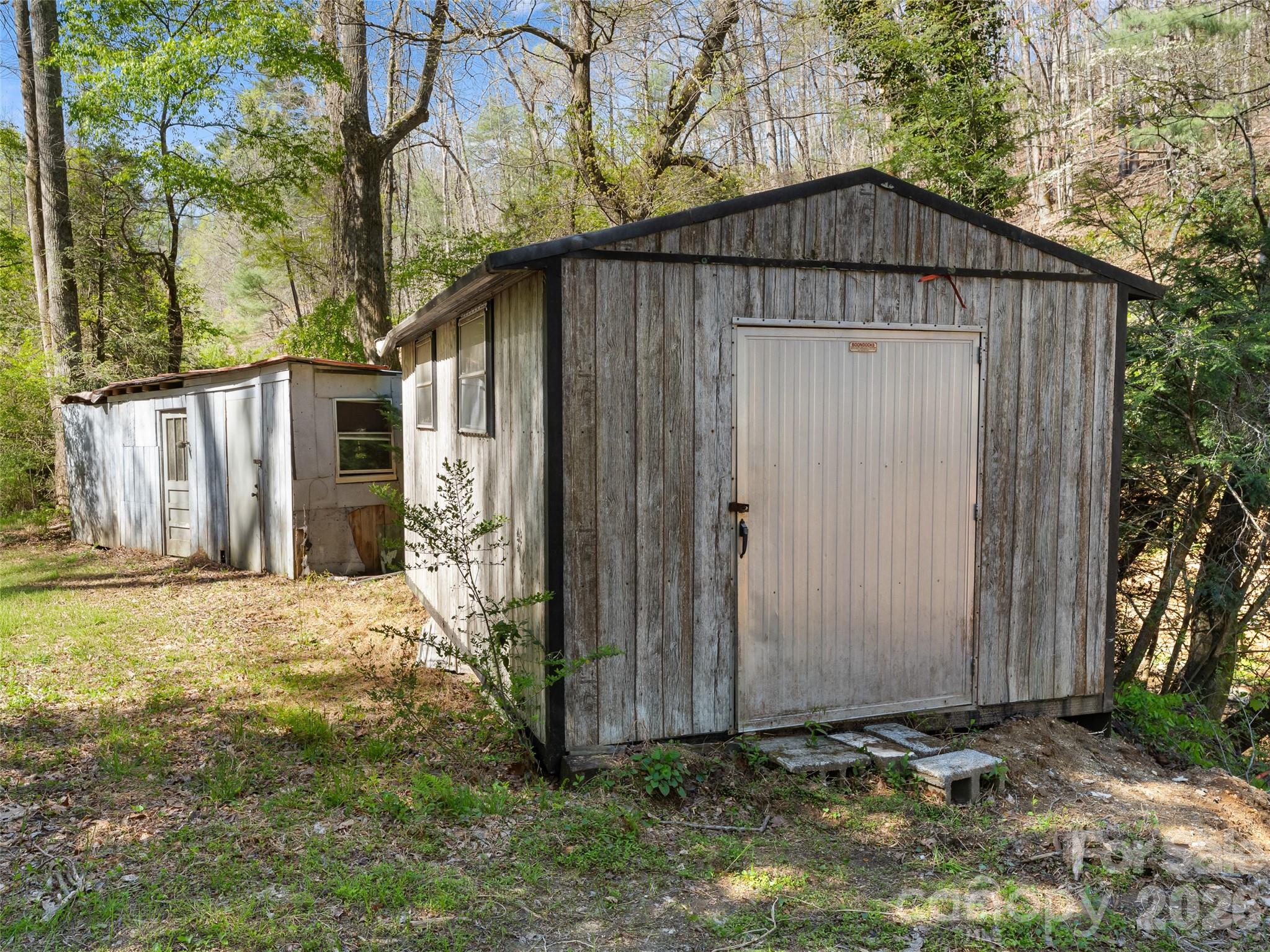 40 Morning Dove Lane — Flat Rock