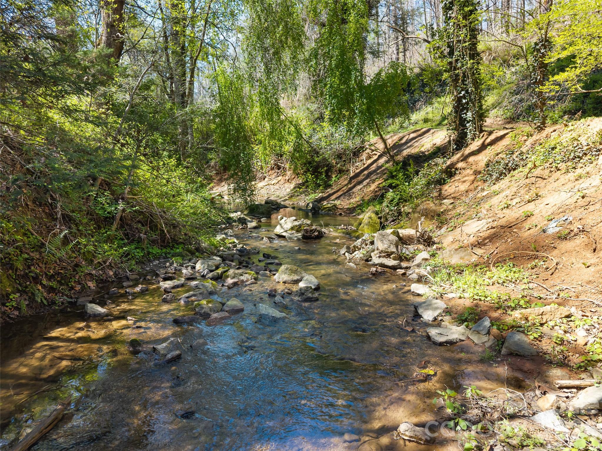 40 Morning Dove Lane — Flat Rock