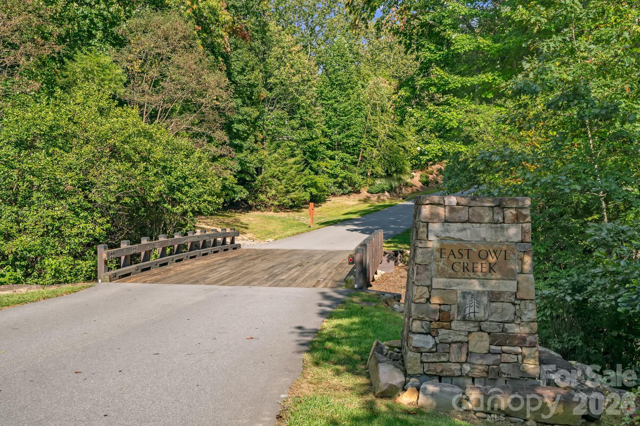 25 E Owl Creek Lane — Fairview