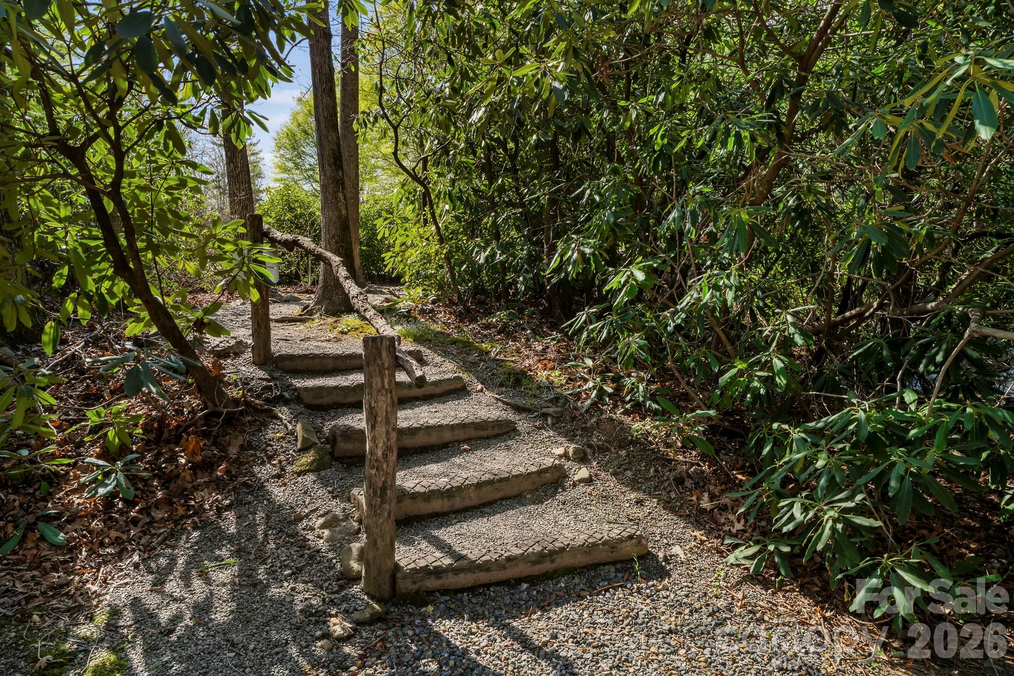 25 E Owl Creek Lane — Fairview