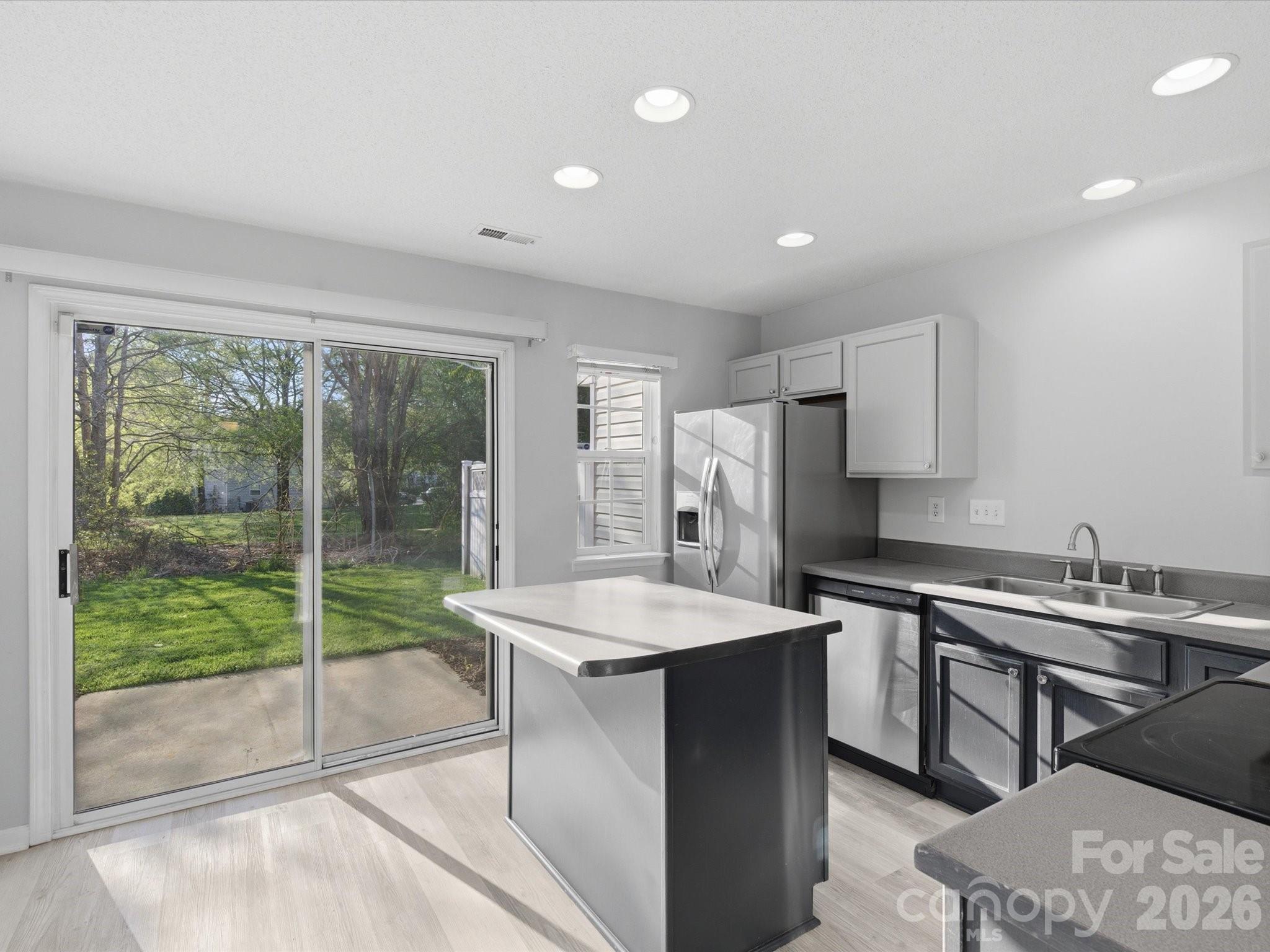 2940 Mayer House Court — Charlotte