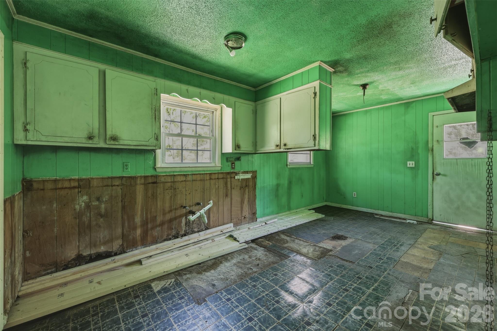 2997 Berry Farm Road — Carlisle