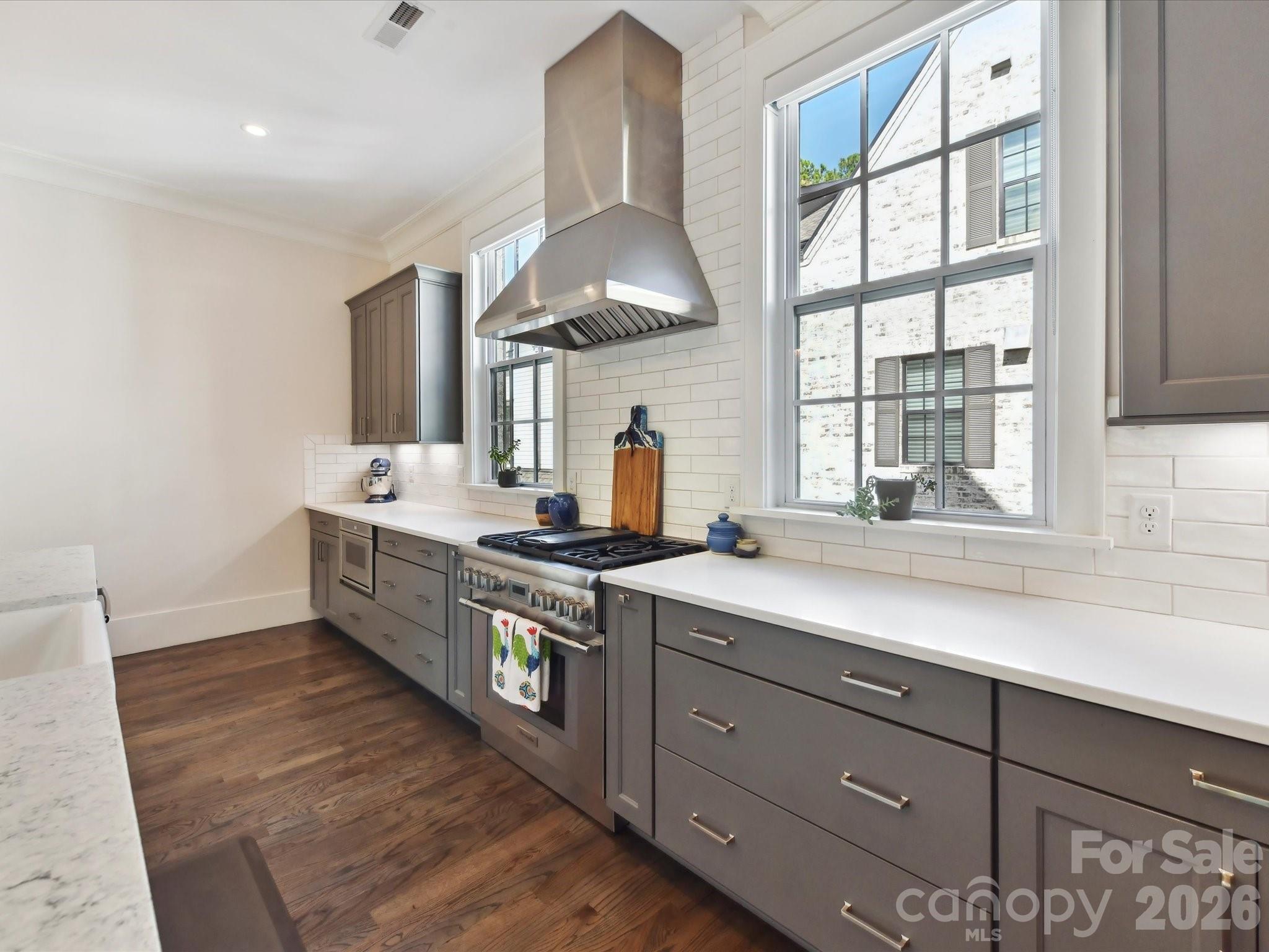 6531 Hazelton Drive — Charlotte