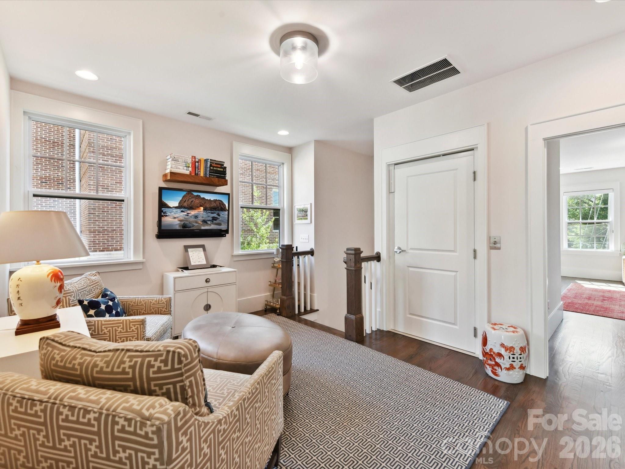 6531 Hazelton Drive — Charlotte