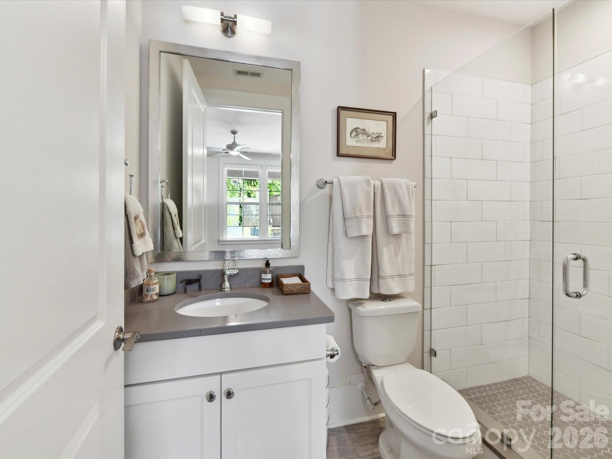 6531 Hazelton Drive — Charlotte