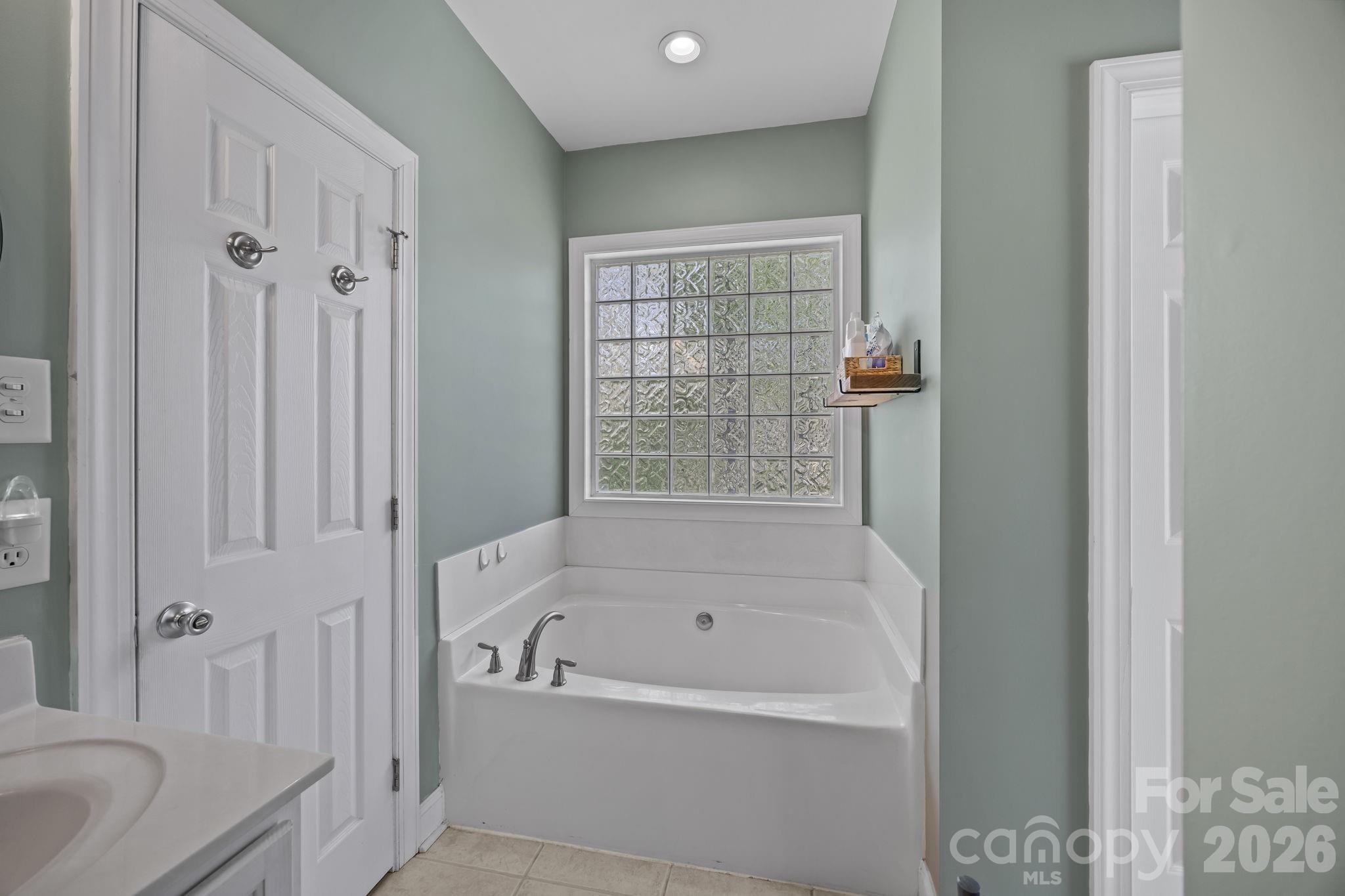 1667 Warwick Court — Lincolnton