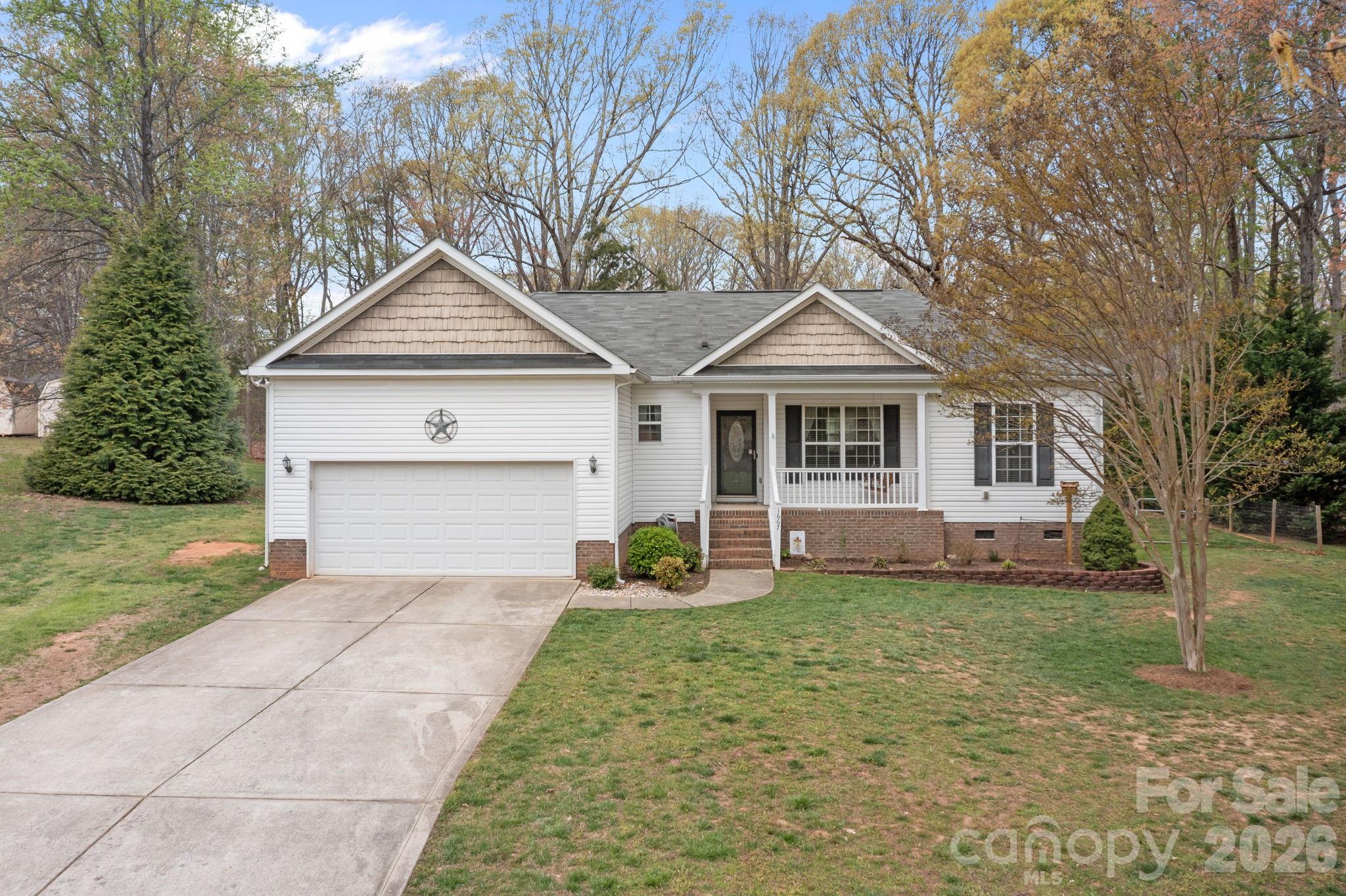 1667 Warwick Court — Lincolnton