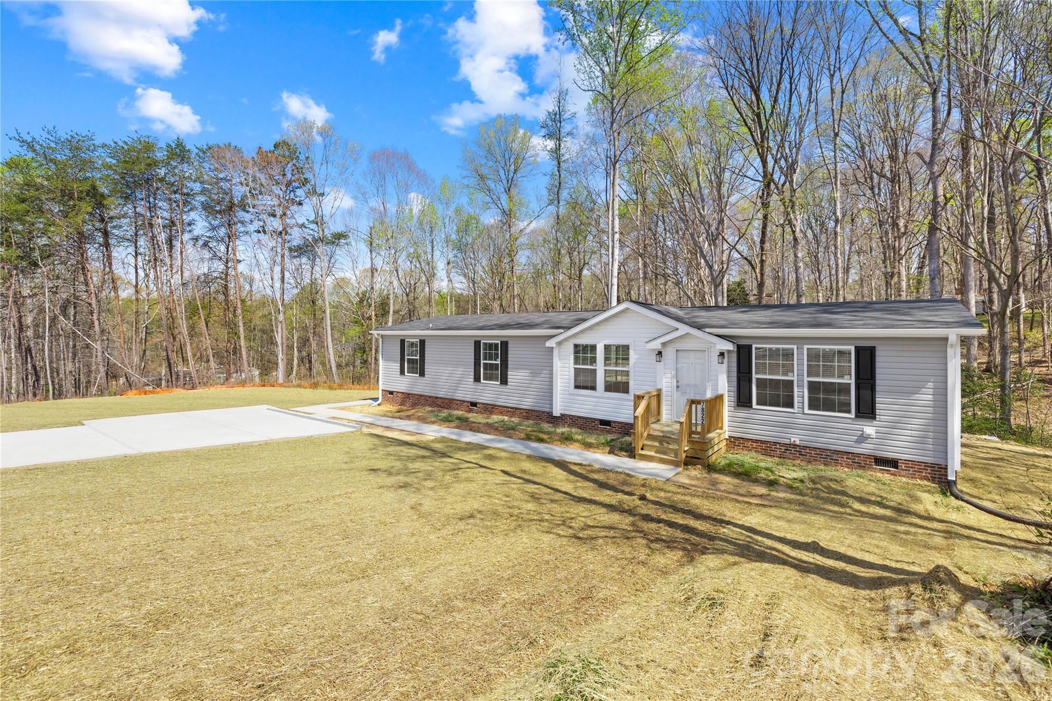 7822 Stillwater Drive — Sherrills Ford