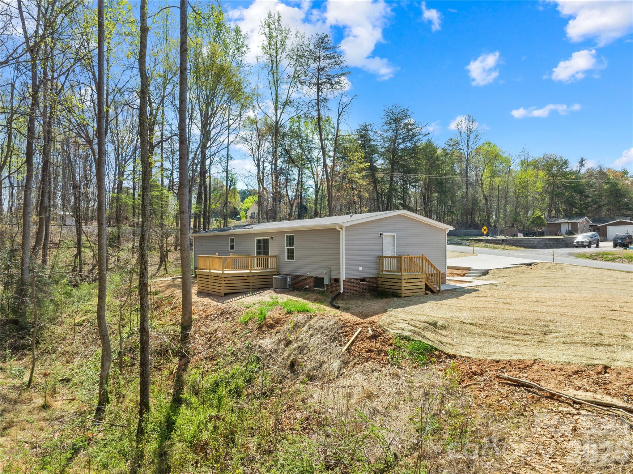 7822 Stillwater Drive — Sherrills Ford