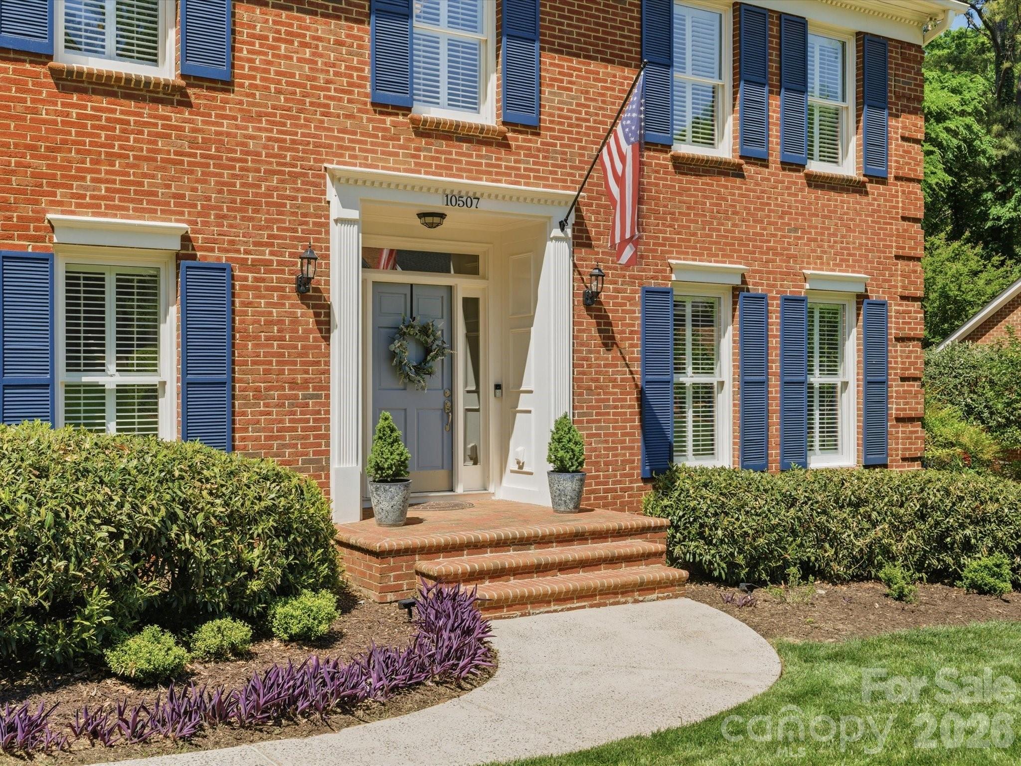 10507 Hollybrook Drive — Charlotte