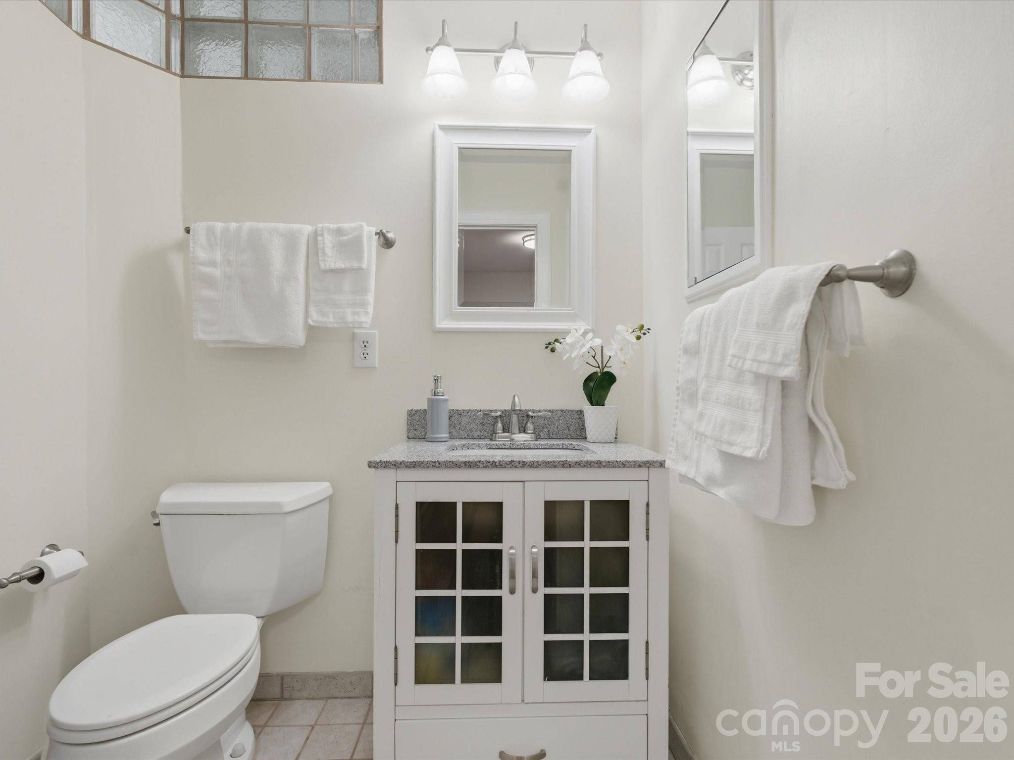 10507 Hollybrook Drive — Charlotte