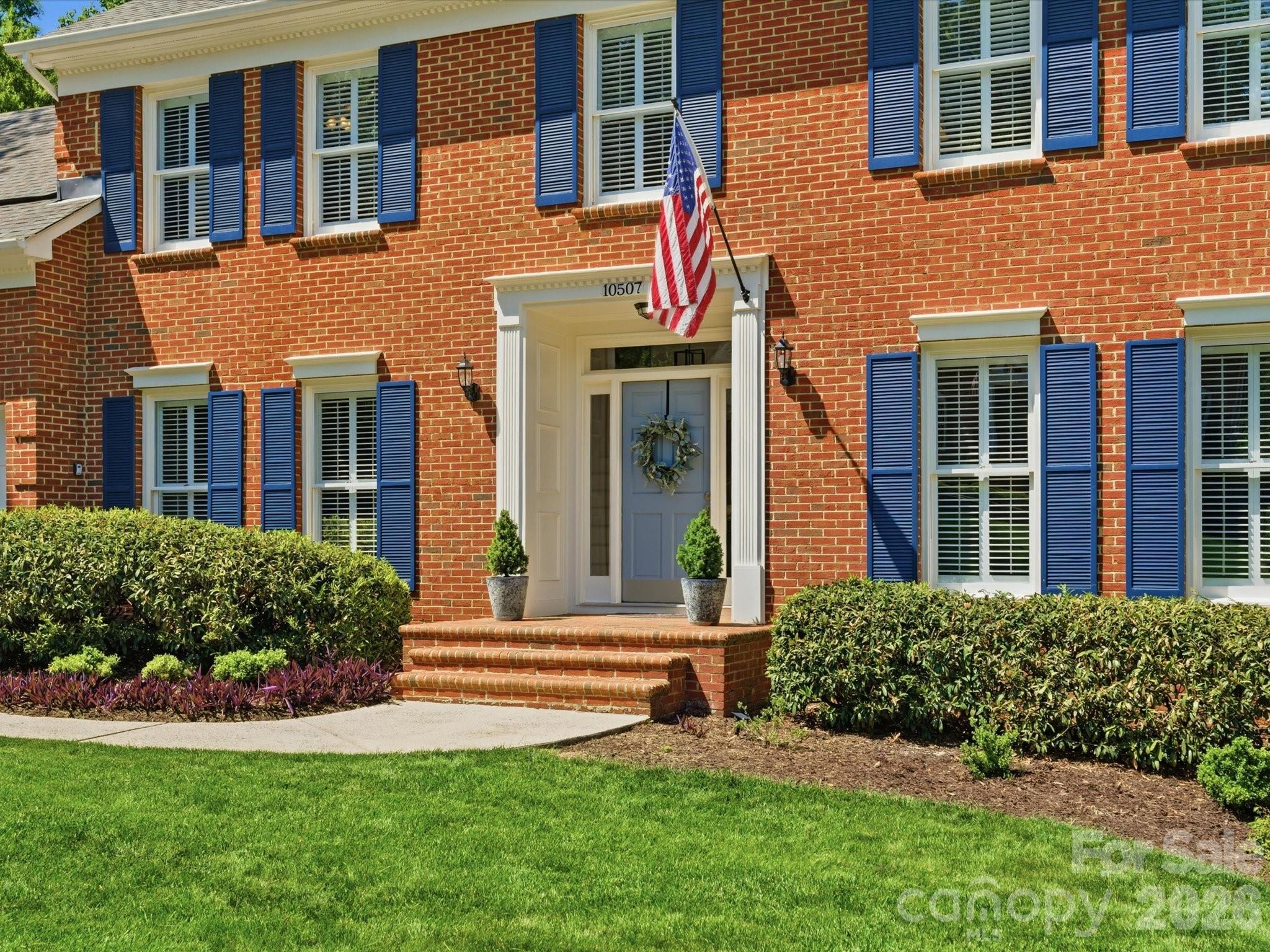 10507 Hollybrook Drive — Charlotte