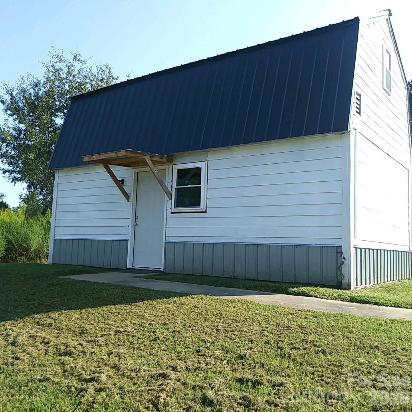 181 Sandy Hill Drive — Forest City
