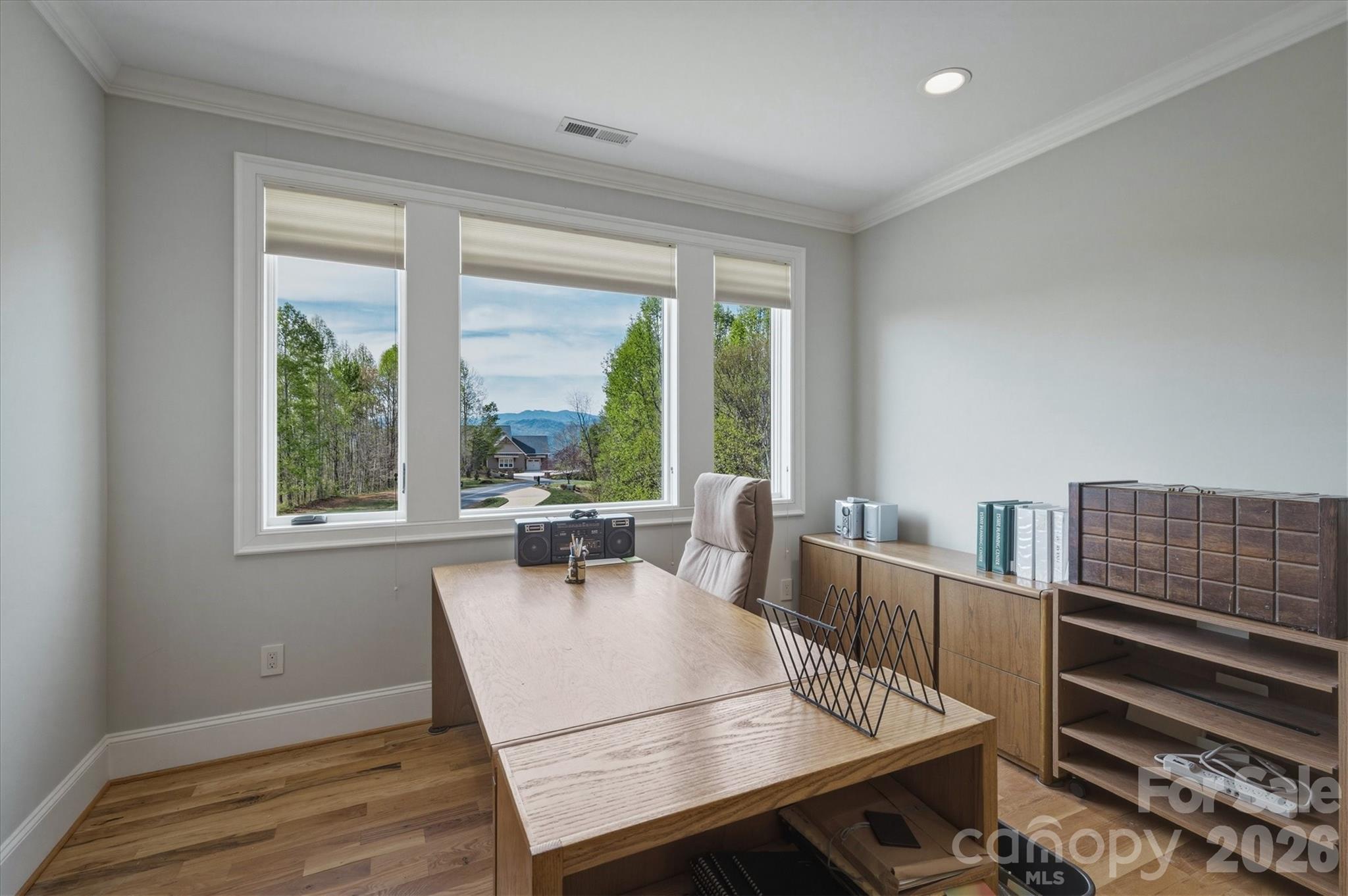 1638 Johns Ridge Parkway #144 — Lenoir
