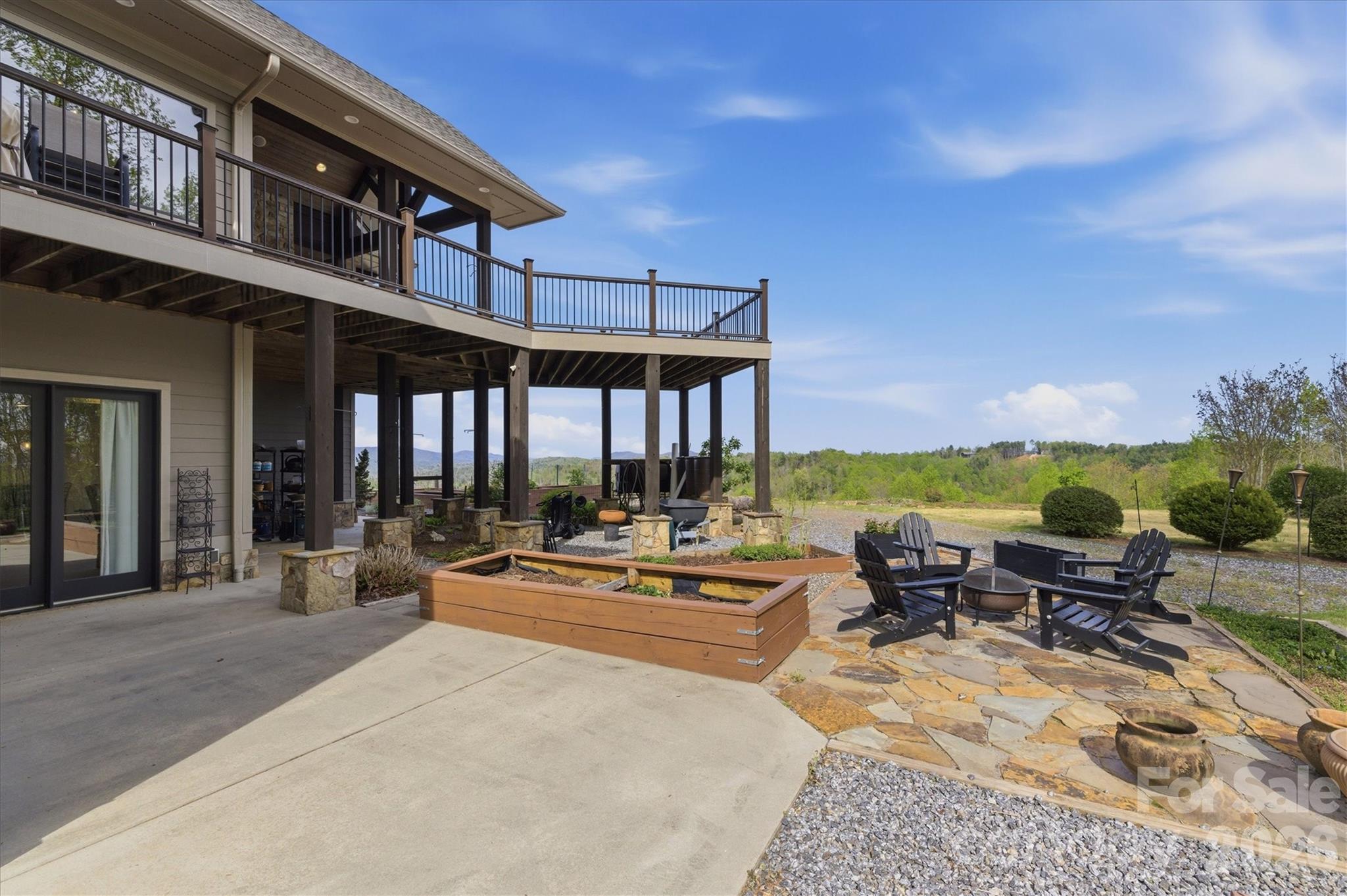 1638 Johns Ridge Parkway #144 — Lenoir