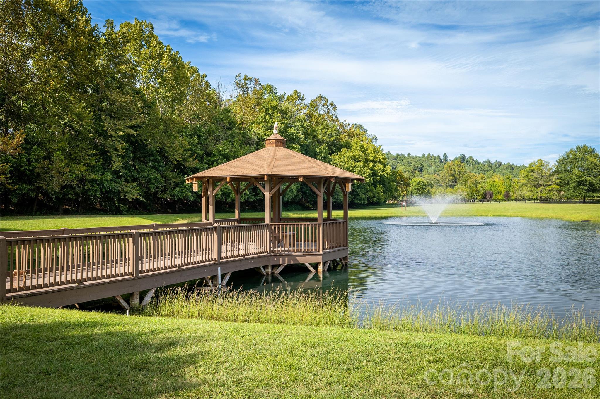 1638 Johns Ridge Parkway #144 — Lenoir