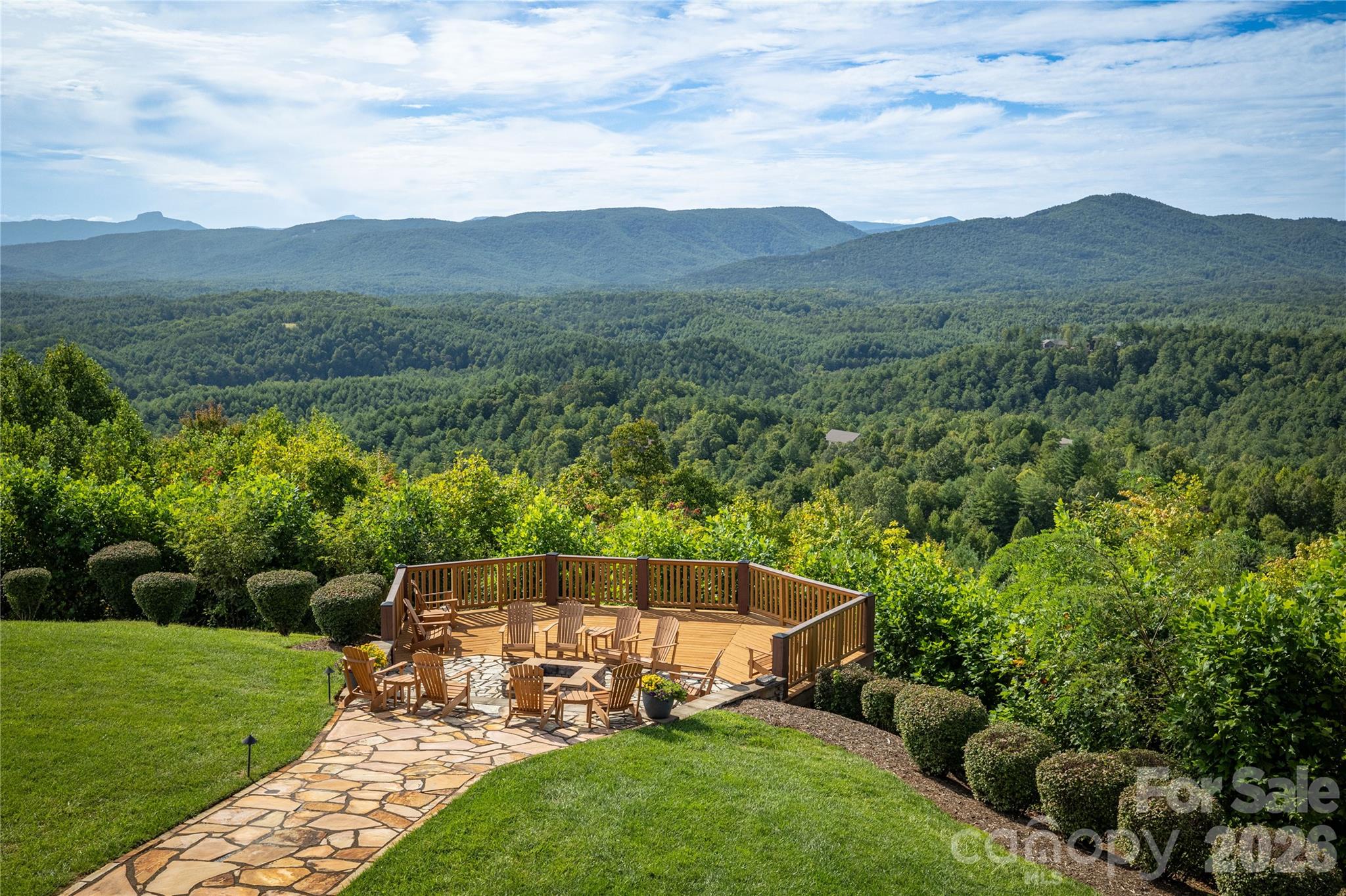 1638 Johns Ridge Parkway #144 — Lenoir
