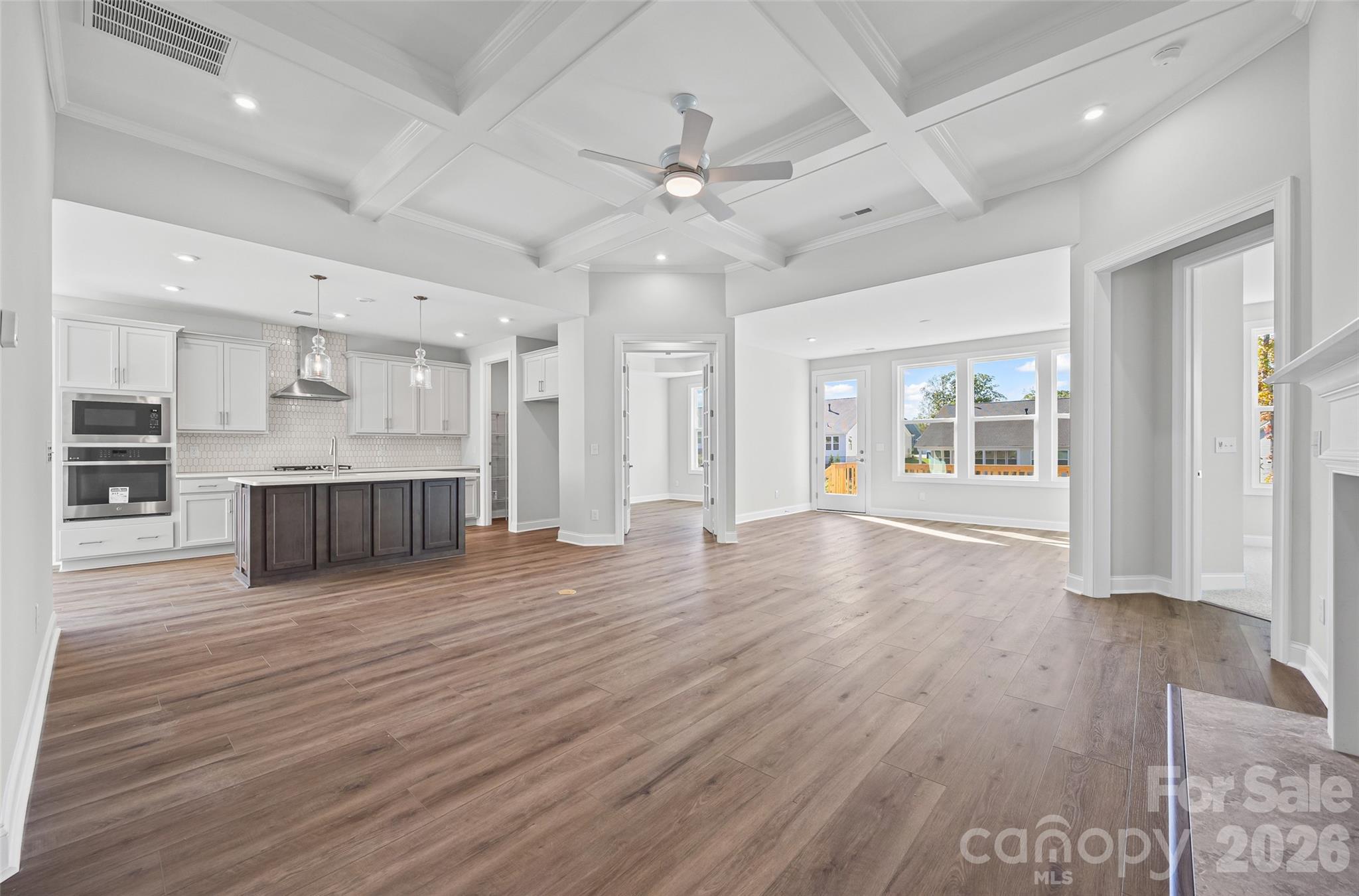 7017 Treetop Court — York