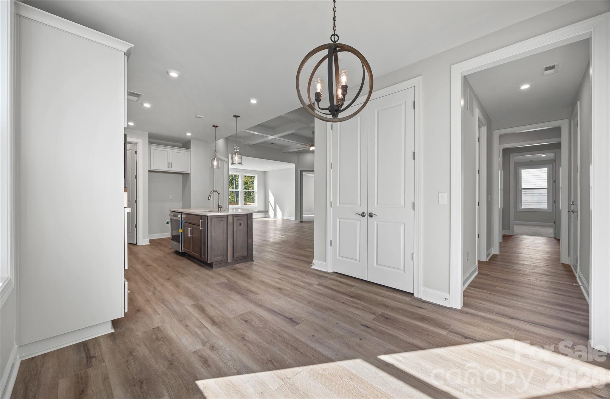 7017 Treetop Court — York