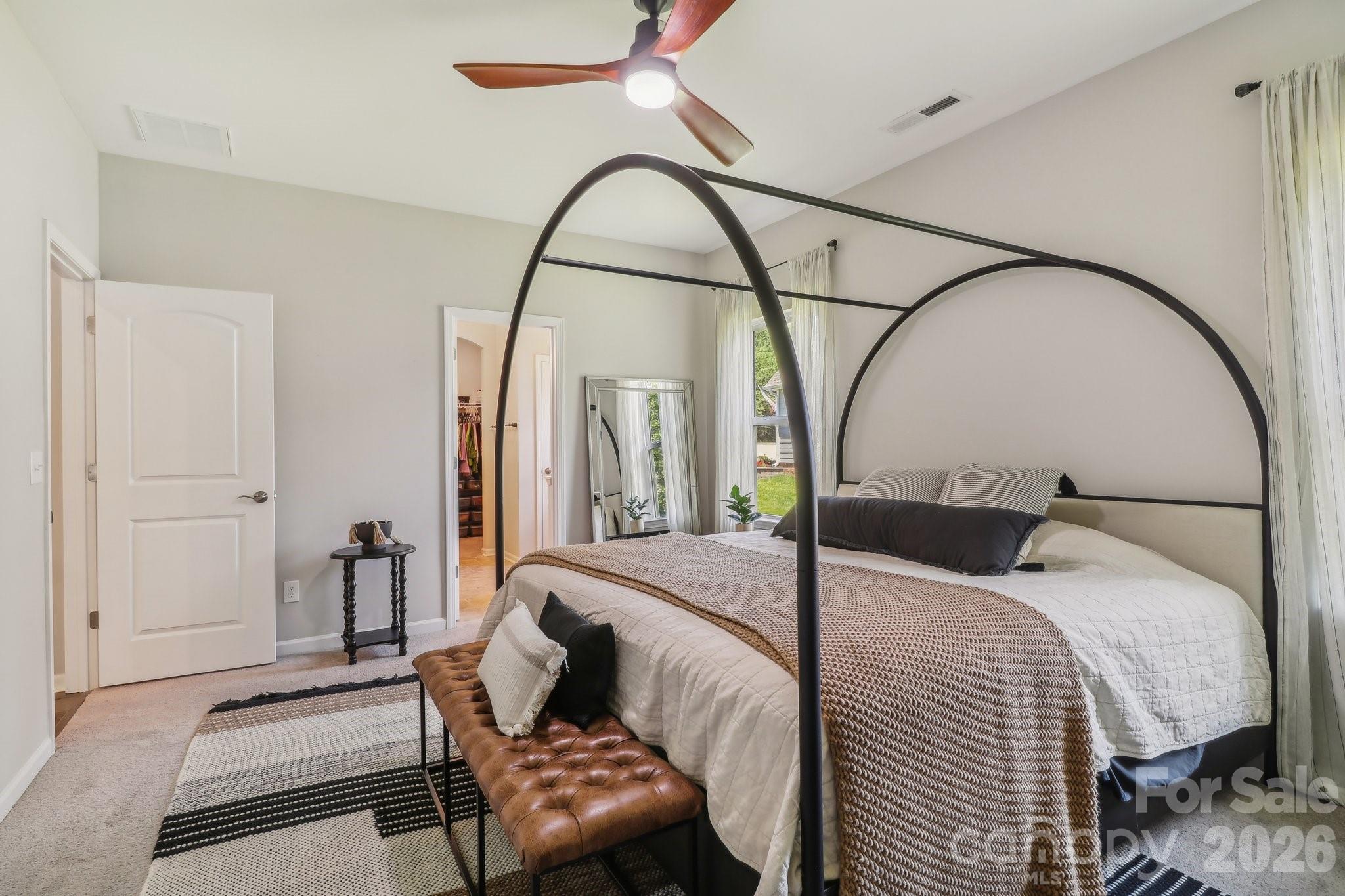 10117 Lakeshore Drive — Lancaster