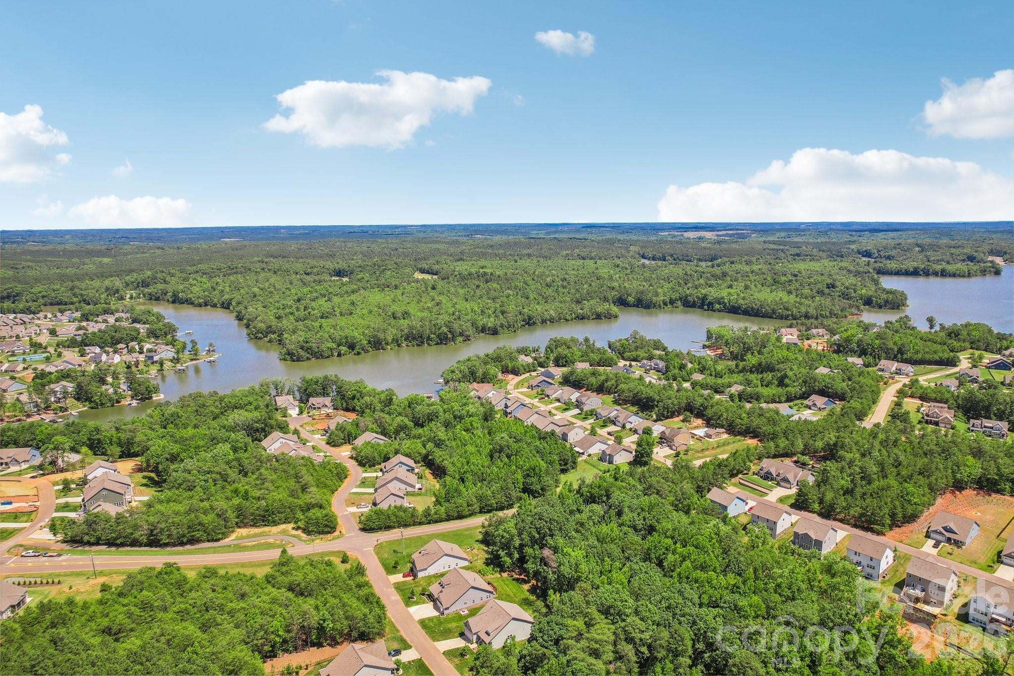 10117 Lakeshore Drive — Lancaster