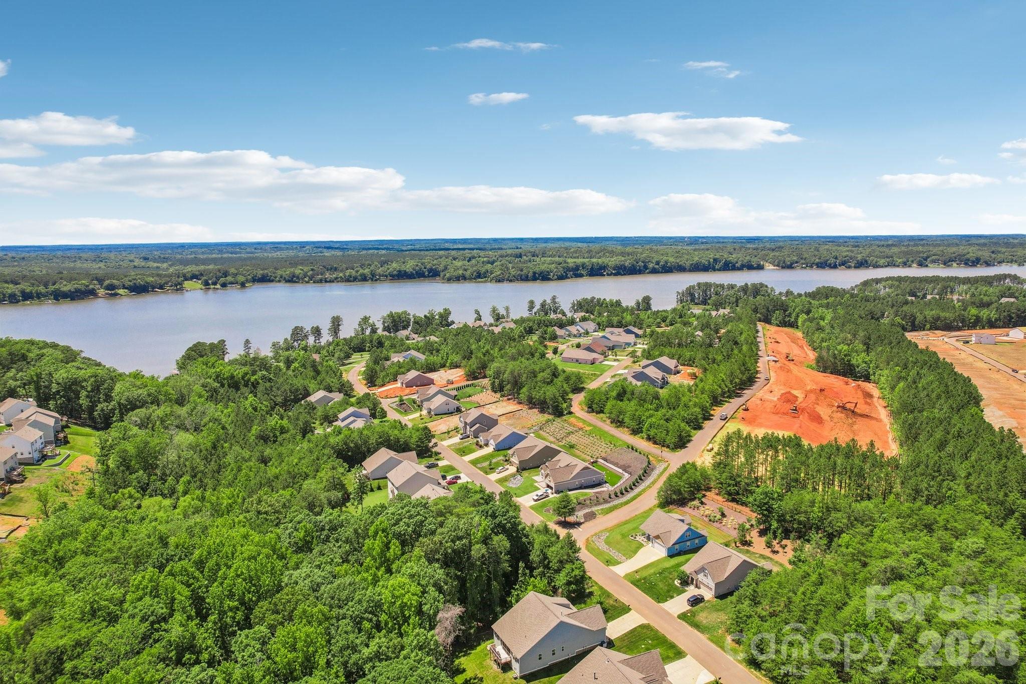 10117 Lakeshore Drive — Lancaster