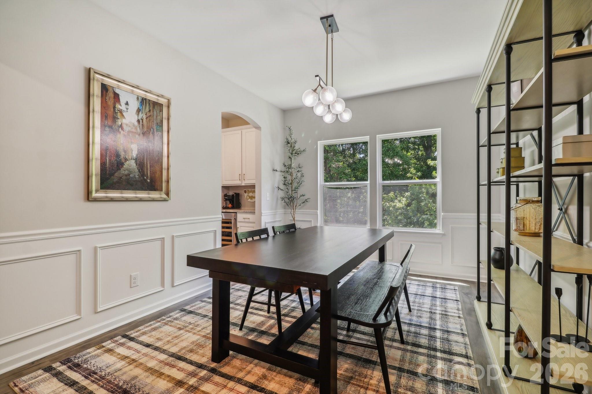 10117 Lakeshore Drive — Lancaster