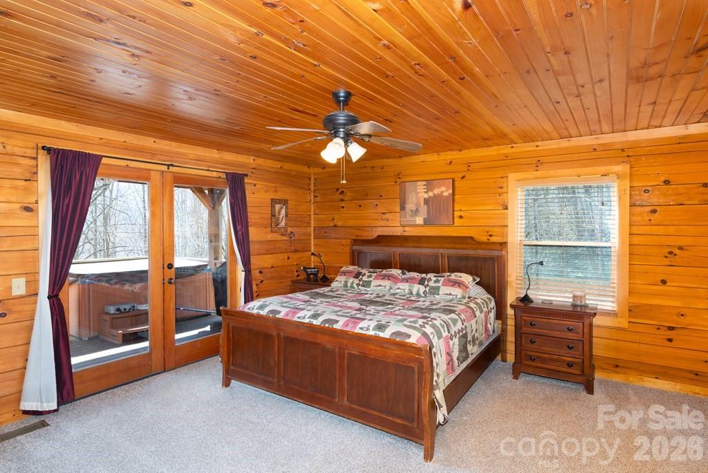 675 Forest Valley Road — Sylva