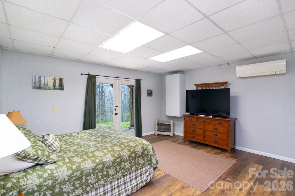 675 Forest Valley Road — Sylva
