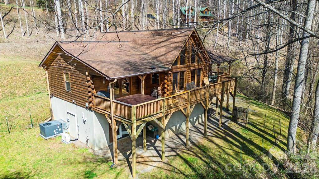 675 Forest Valley Road — Sylva