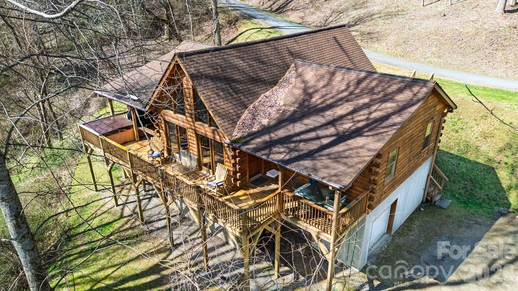 675 Forest Valley Road — Sylva