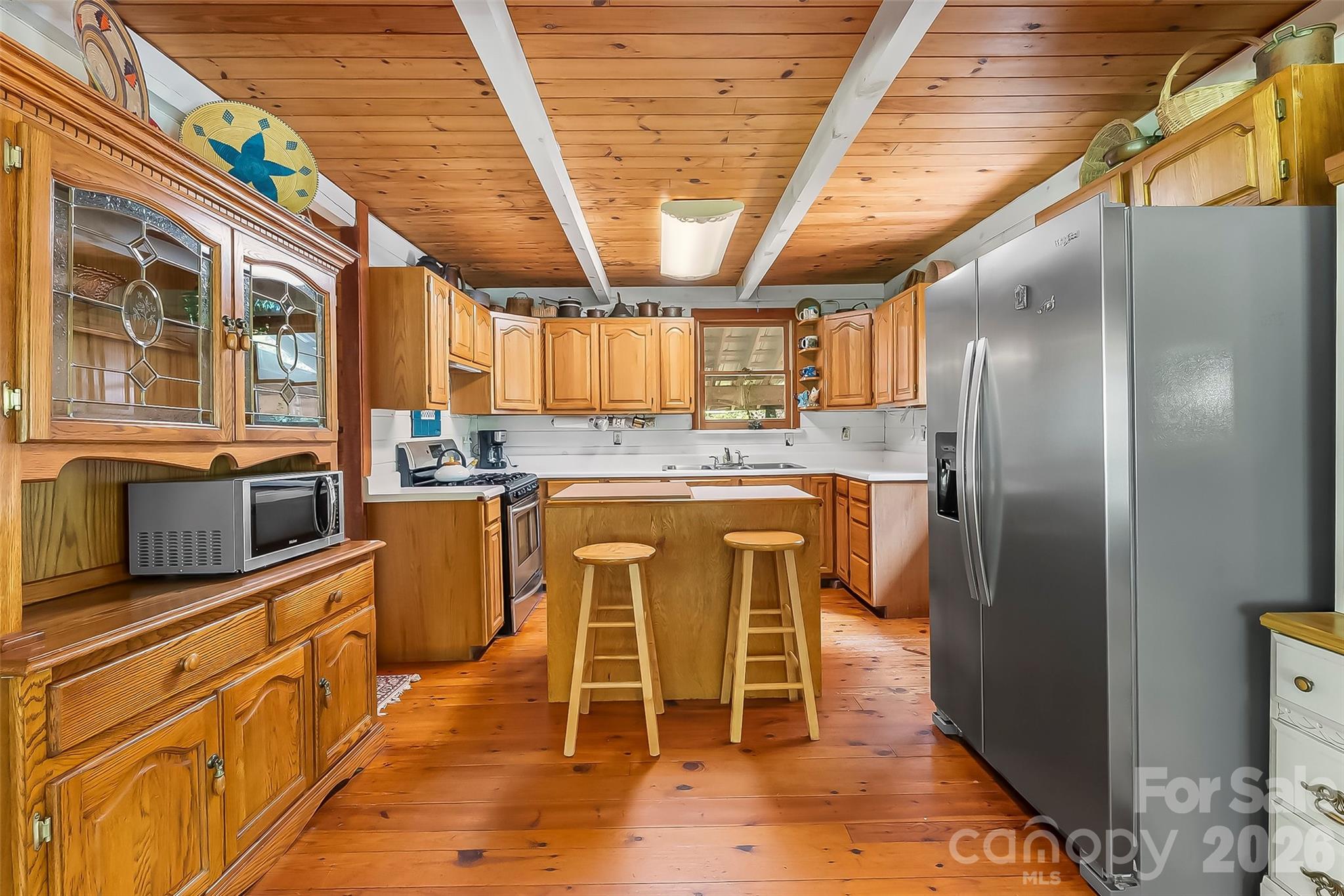 586 Liberty Church Road — Marion
