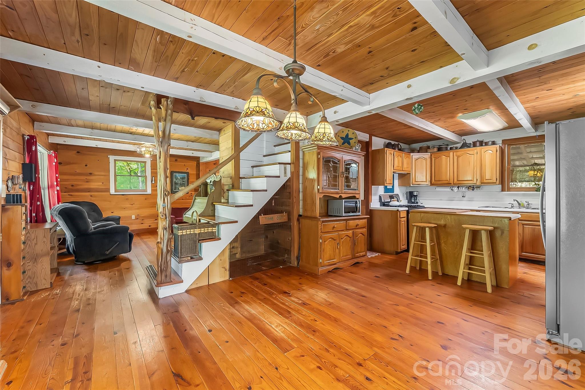 586 Liberty Church Road — Marion