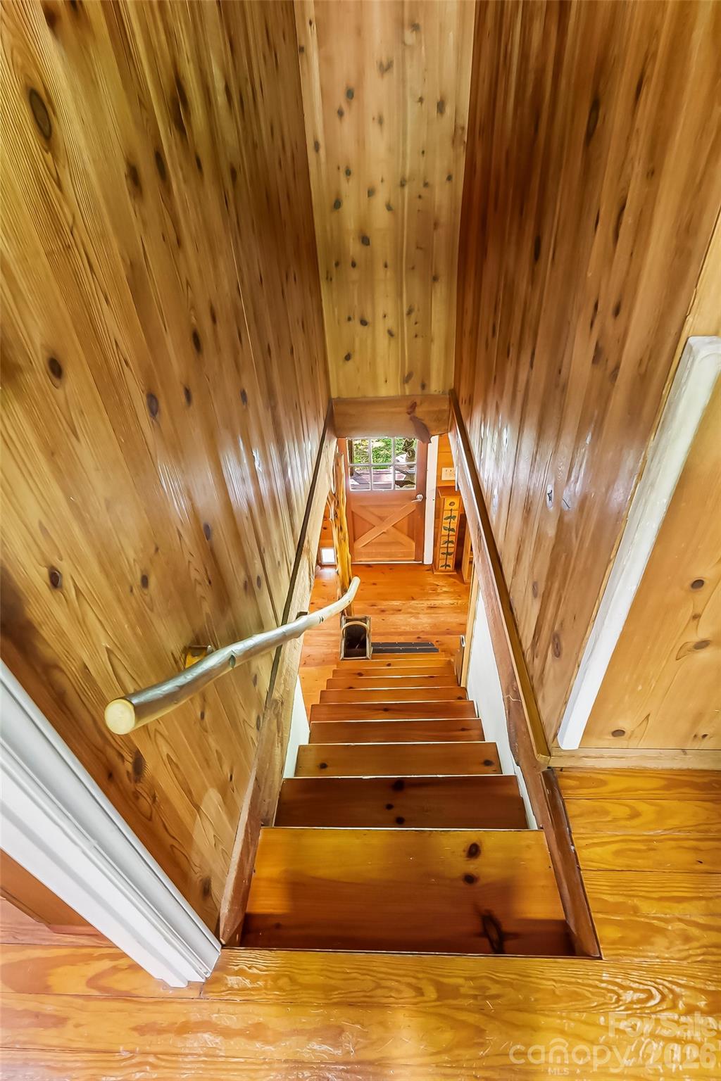 586 Liberty Church Road — Marion